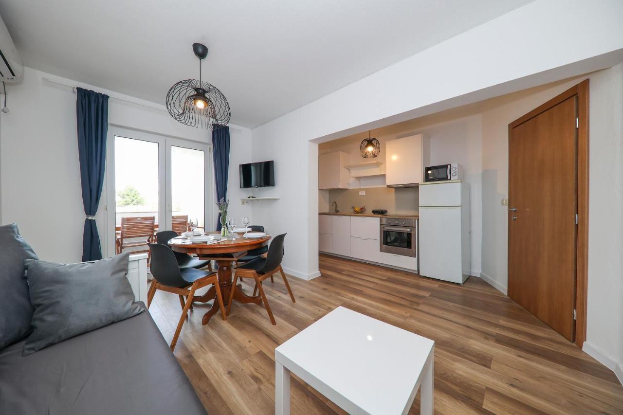 Apartmani Maestral Dobropoljana 외부 사진