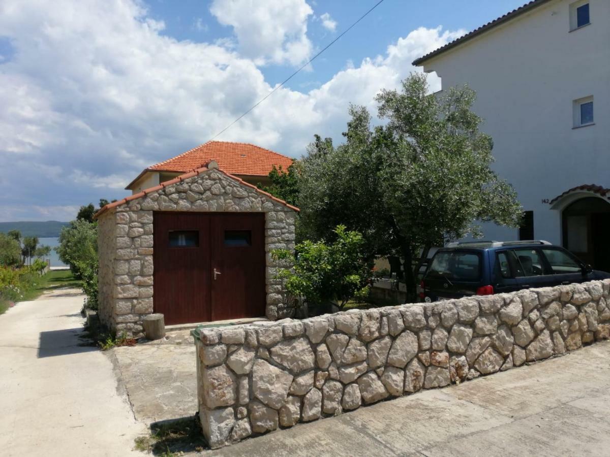 Apartmani Maestral Dobropoljana 외부 사진